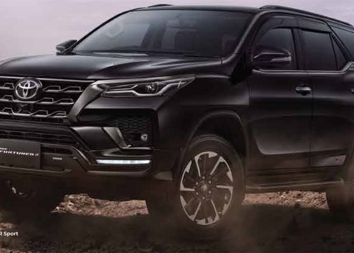 Perbandingan Angsuran Kredit Mobil Fortuner di BCA Finance dan Mandiri Tunas Finance Tahun 2025