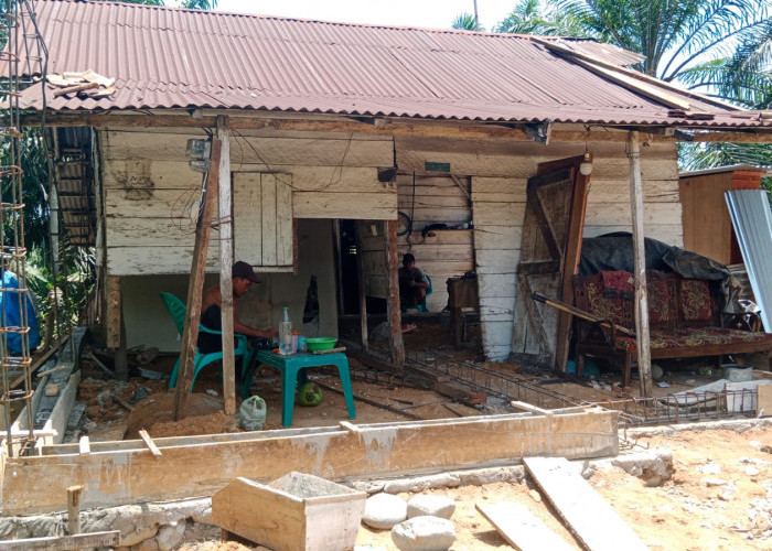 Rumah Sudah Dibongkar, Bantuan Bedah Rumah di Bengkulu Tengah Belum Cair