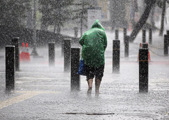 Peringatan Dini Cuaca dari BMKG untuk Selasa 9 Desember, Cek Daerahmu