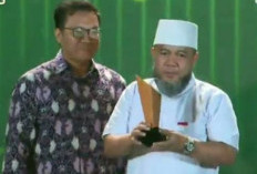 Gubernur Bengkulu Raih detikSumatera Awards 2026