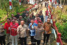 Kapolda Bengkulu Saksikan Langsung Peresmian Jembatan Cawang Seluma oleh Presiden Prabowo Secara Virtual