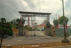 Jadi Tuan Rumah MTQ, Pembangunan Gapura Masjid Agung Baitul Falihin Tais Dikebut