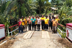 Gotong Royong Polres Mukomuko dan Warga, Jembatan Retak Mudik Berdiri Kokoh