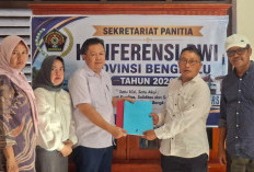 Pasangan Senior Marshal Abadi-Sukatno Ramaikan Bursa Konferensi PWI Bengkulu 2026