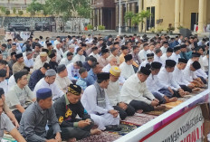 Kapolda, PJU dan Masyarakat Sholat Id di Mapolda, Khotib Ajak Teladani Kisah Nabi Ibrahim dan Ismail