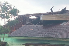 Dihantam Angin Puting Beliung, Puluhan Rumah di Kepahiang Rusak