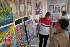 Bupati dan Wabup Seluma Terpukau Melihat Hasil Lomba Kaligrafi MTQ Provinsi Bengkulu