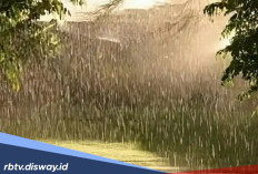 Mitos Hujan Panas, Benarkah Ada Pesan yang Turun dari Alam Roh