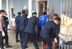 Razia Gabungan di Lapas Argamakmur, Sajam Modifikasi hingga Paku Besi Ditemukan