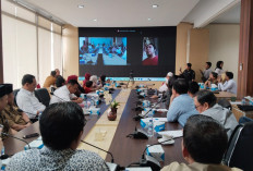 Video Call dengan WNI di Kamboja, Pemprov dan DPRD Provinsi Bengkulu Pastikan Warga Kota Bengkulu Bisa Pulang