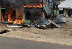 Rumah dan 2 Unit Motor di Kaur Terbakar, Kerugian Mencapai Ratusan Juta