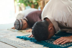Menahan Buang Air Kecil dan Kentut saat Sholat, Sah atau Tidak?
