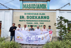 Masjid Jamik Kota Bengkulu Terima Sedekah Hewan Kurban dari Jaringan Dealer Astra Motor Bengkulu