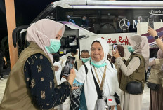 390 Jemaah Haji Kloter PDG 03 Tiba di Bengkulu, Satu Jemaah Masih Dirawat di Al Jami Hospita