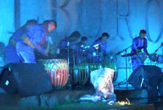 Hentakan Pukulan Dhol Meriahkan Malam Tabuh Dhol Bengkulu