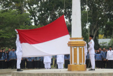 Insiden Menegangkan di Upacara Sumpah Pemuda, Bupati Mukomuko Ajak Generasi Muda Lawan Hoaks dan Sifat Malas 