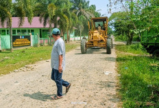 Pemkab Seluma Kucurkan Rp4,2 Miliar dari APBD dan DBH Sawit untuk Hotmix Jalan