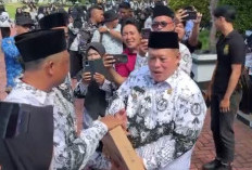 Pemkab Mukomuko Mulai Didistribusikan Laptop untuk Guru SD dan SMP