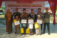  Dinkes Seluma Adakan Sunatan Massal di Momen Libur Sekolah