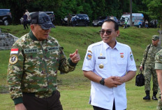 Bupati Seluma Usulkan Pendirian Rindam ke Menhan Sjafrie Sjamsoeddin