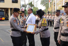 49 Personel Polresta Bengkulu Naik Pangkat, 18 Personel Terima Penghargaan