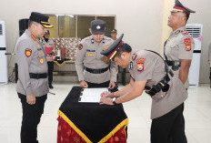 Sertijab Kasat Intelkam Polresta Bengkulu, Kapolresta Instruksikan AKP Junairi  Optimalkan Fungsi Intelijen 