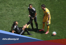 Wasit Felix Jadi Sorotan saat Duel Amerika Serikat Vs Australia, Bukan Kontroversi tapi Karena Hal Ini