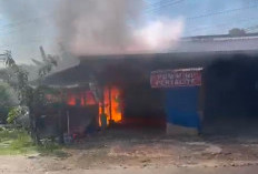 Hati-hati Kalau Bakar Sampah, 2 Ruko di Jalan Citandui Dilahap Api