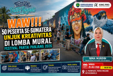 50 Peserta Se-Sumatera Unjuk Kreativitas di Lomba Mural Festival Pantai Panjang